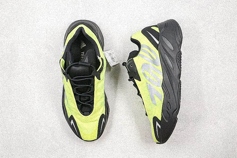 Yeezy 700 MNVN phosphor replica for sale from China (3)